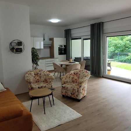 Villa Loe Villach Esterno foto