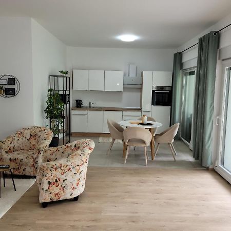 Villa Loe Villach Esterno foto